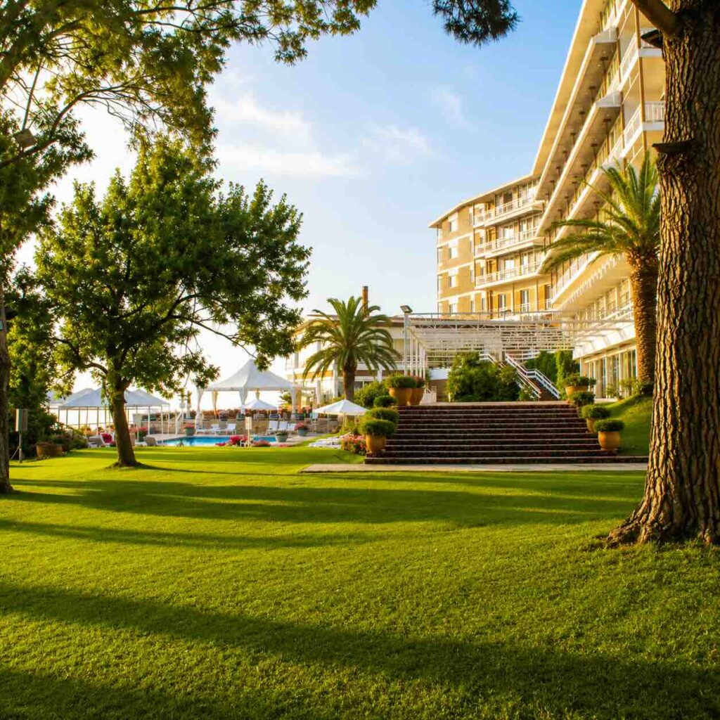 Landscape Projects al bustan hotel beit mery 3